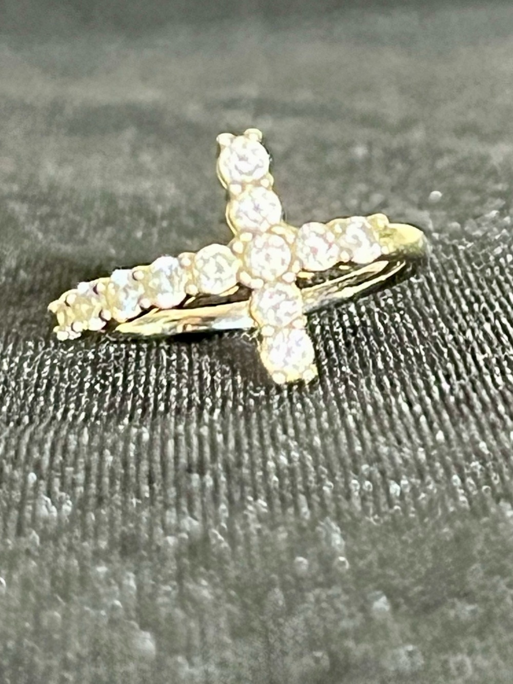 925 Sterling Silver Sideways Cross Ring Clear Stones Size 6 Dainty Stackable